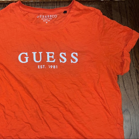 GUESS - Picture 2 of 2